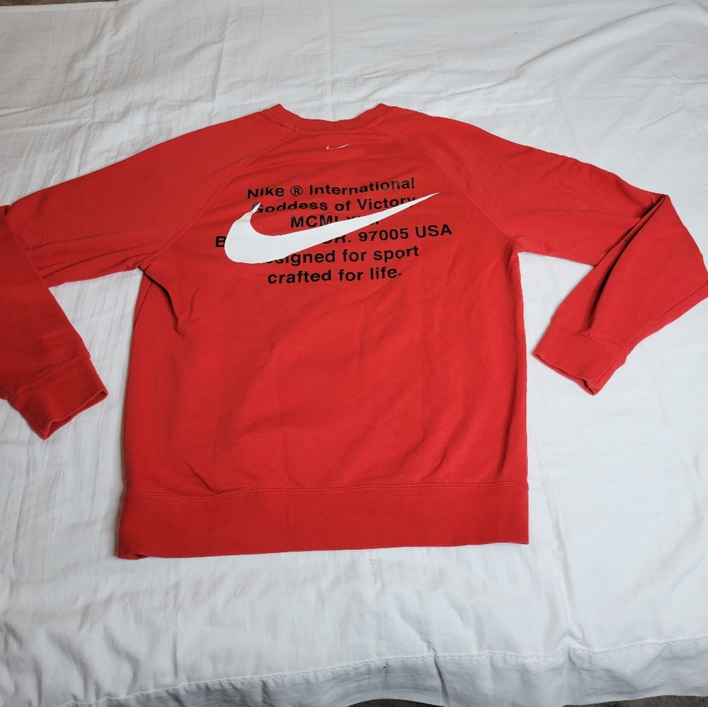 Nike Goddess of Victory Crew Neck